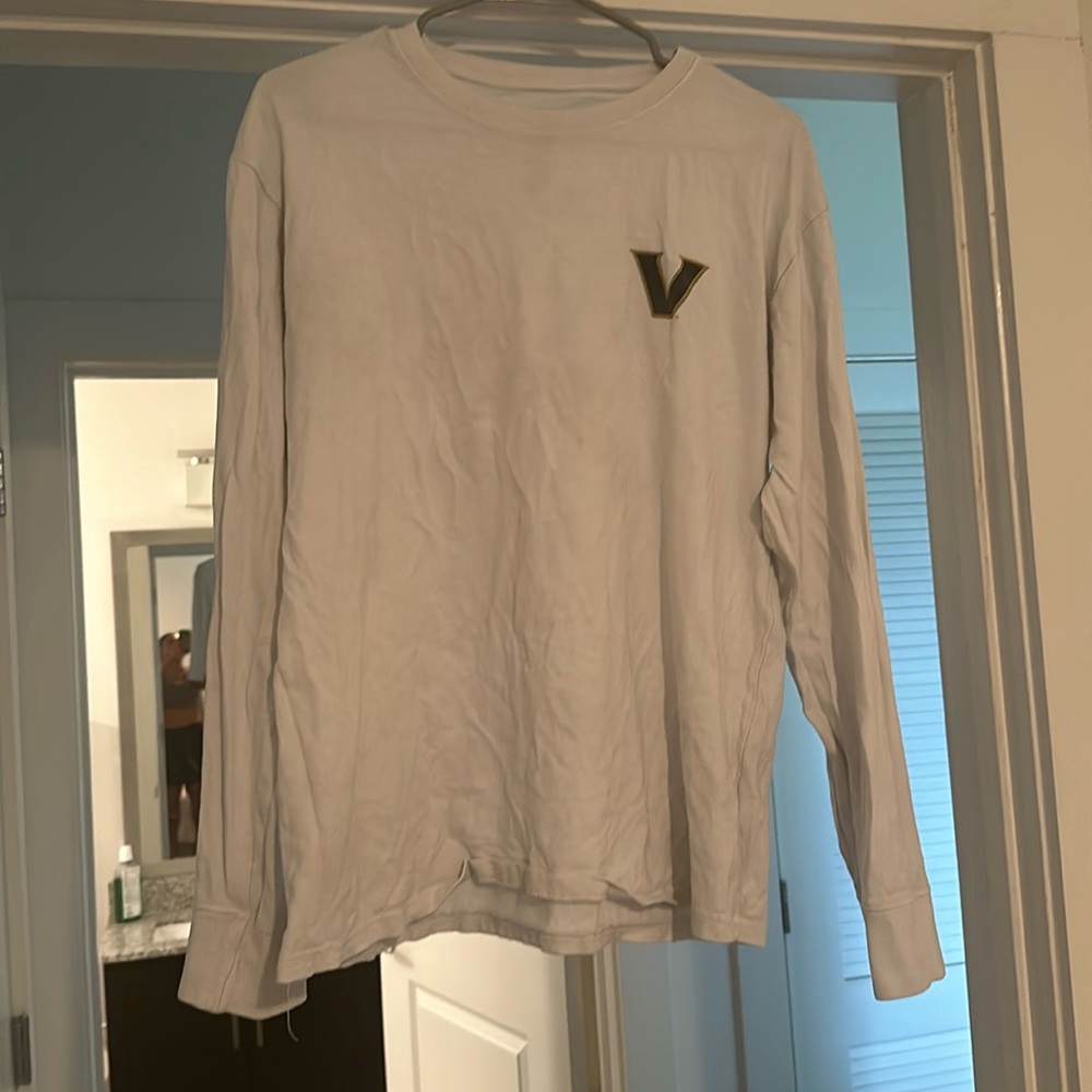 Vanderbilt Long Sleeve. Size Medium. White.